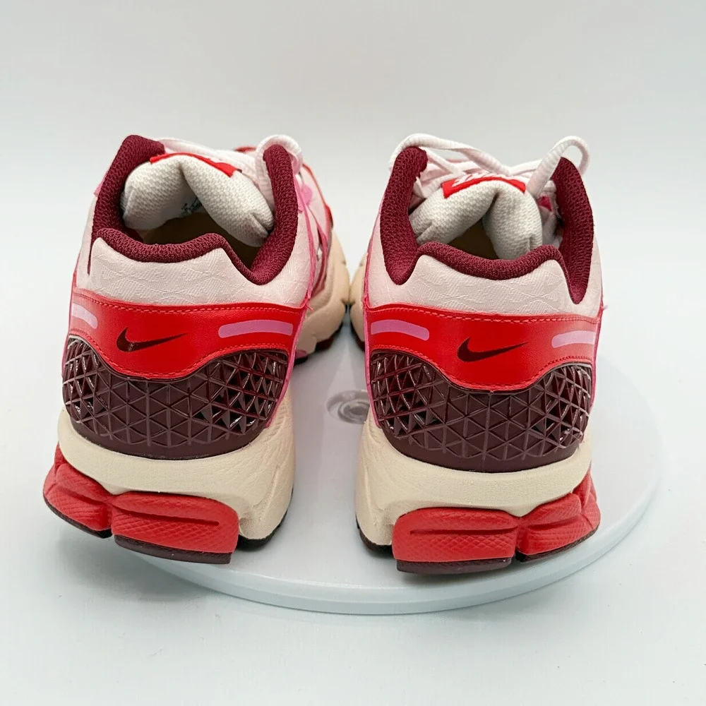 Nike Zoom Vomero 5 Size 6 Womens Light Soft Pink Crimson IM7185-640